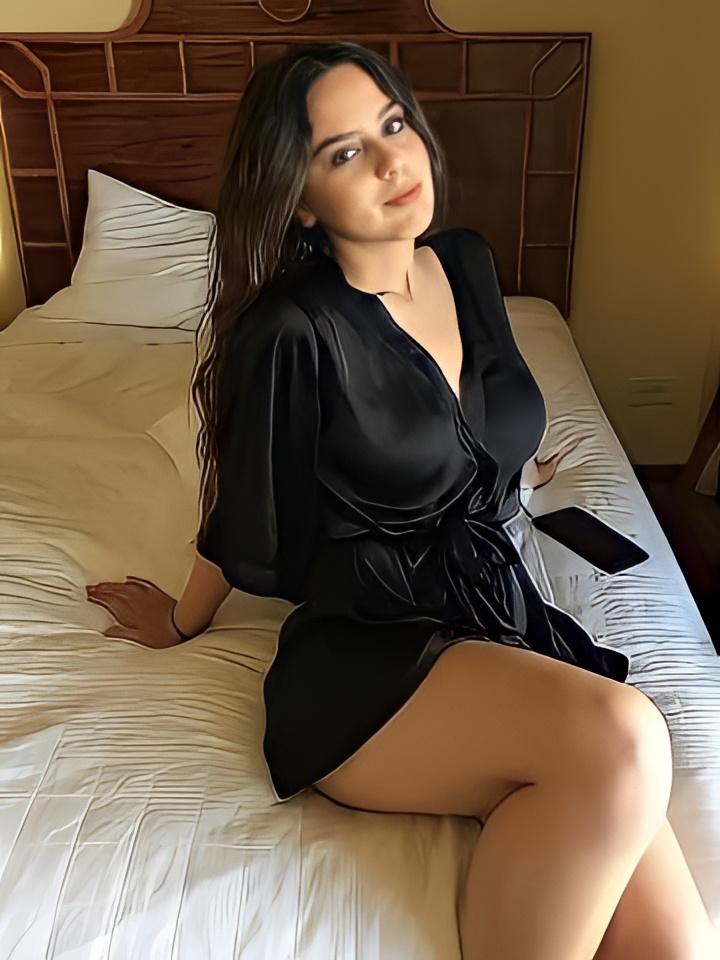 Аврора привлекальеная девушка из Ватутинок цена от 2000 руб