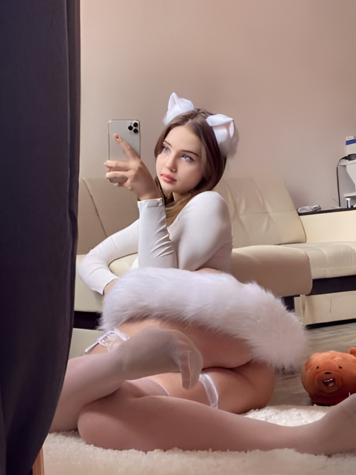 Индивидуалка Флора, доступна для личного знакомства от 1500 руб