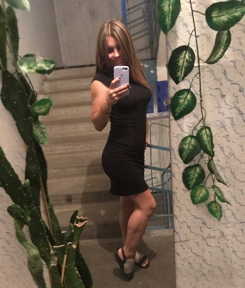 Фая привлекальеная девушка из Ватутинок цена от 3500 руб