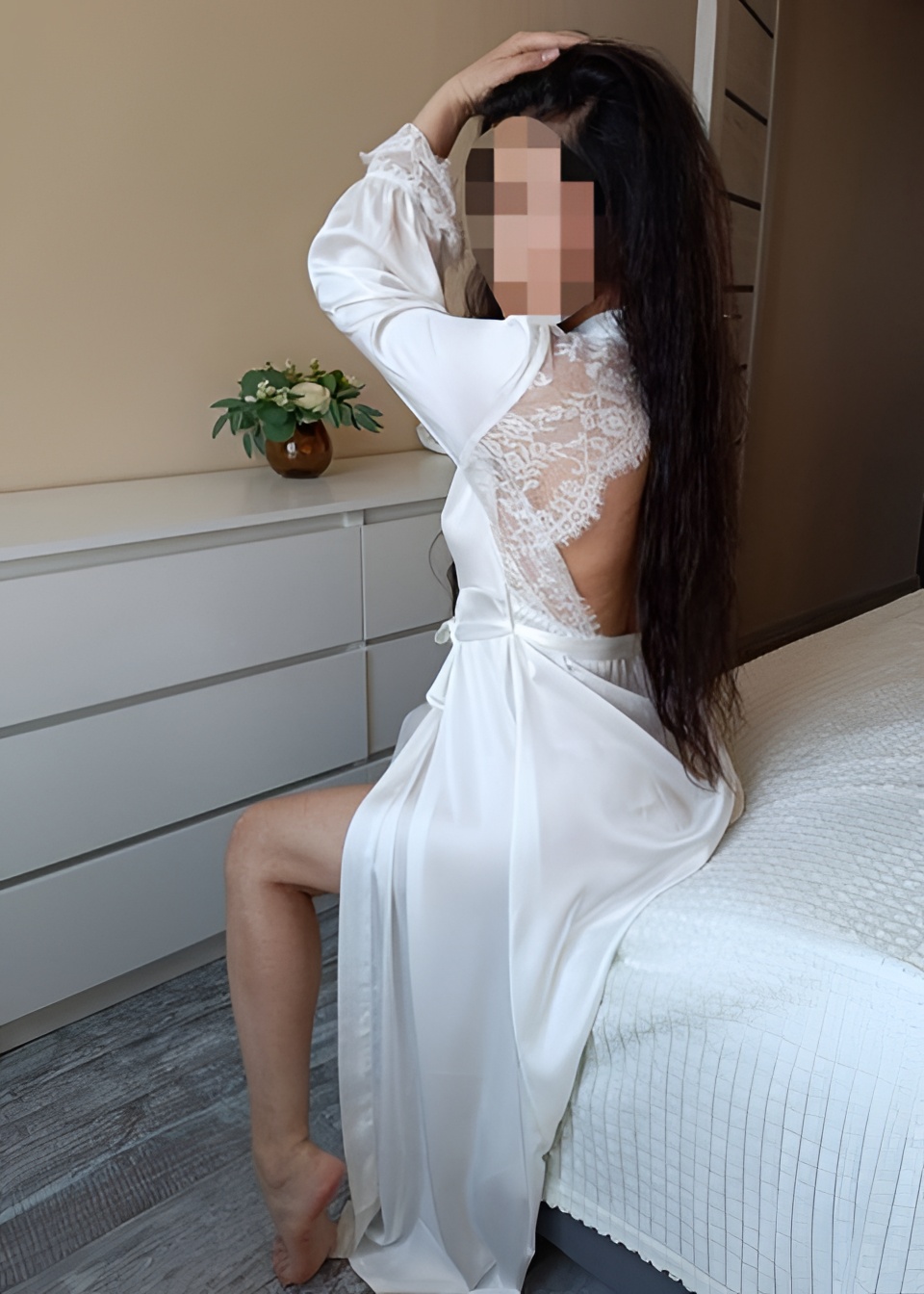 Айя привлекательная девушка из Ватутинок цена от 4000 руб