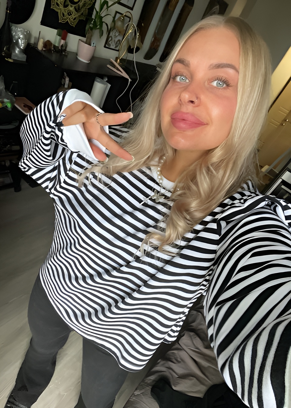 Индивидуалка Ариадна, доступна для личного знакомства от 15000 руб