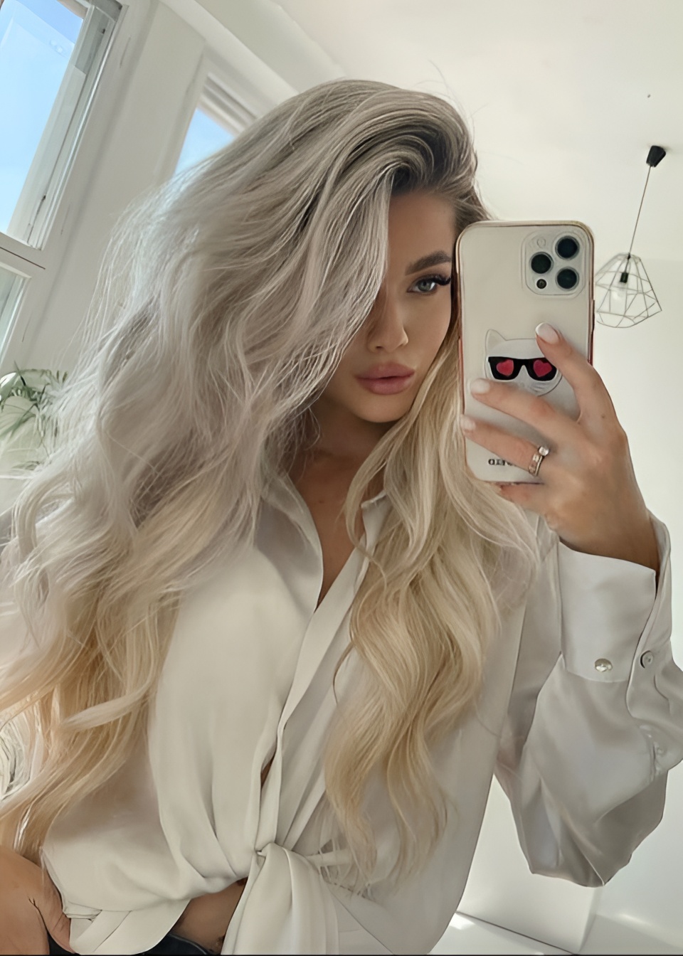 ЗАБАВА привлекательная девушка из Ватутинок цена от 18000 руб