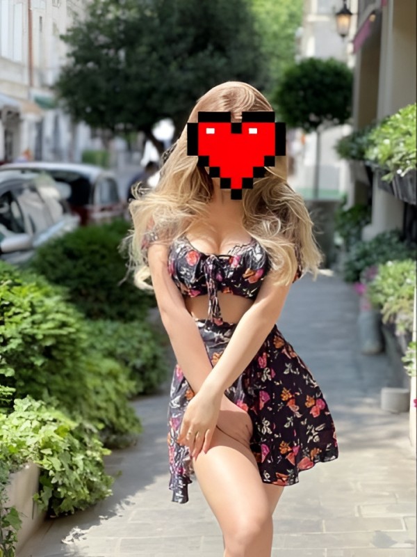 Сарра привлекательная девушка из Ватутинок цена от 4000 руб