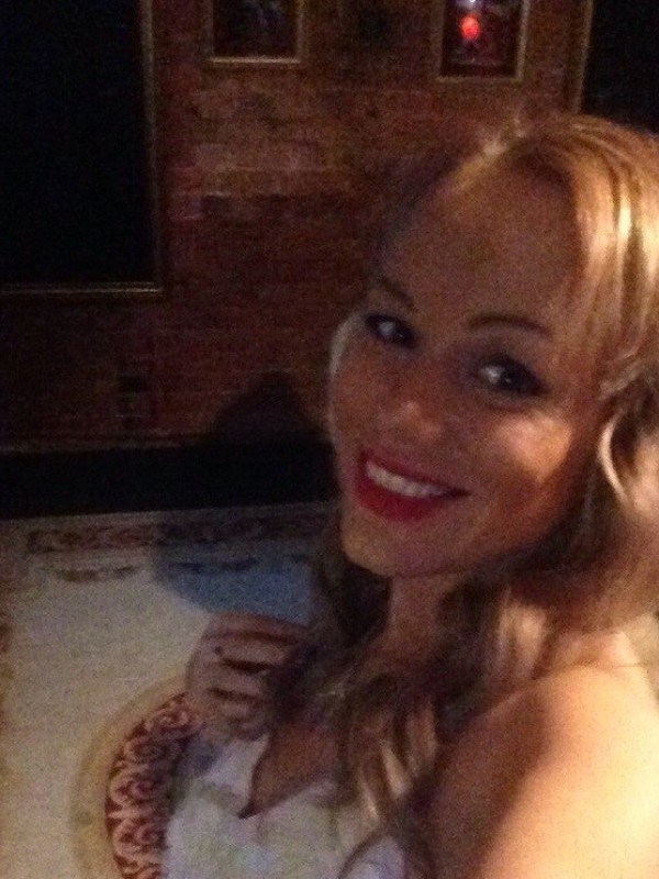 Дана привлекательная девушка из Ватутинок цена от 3500 руб