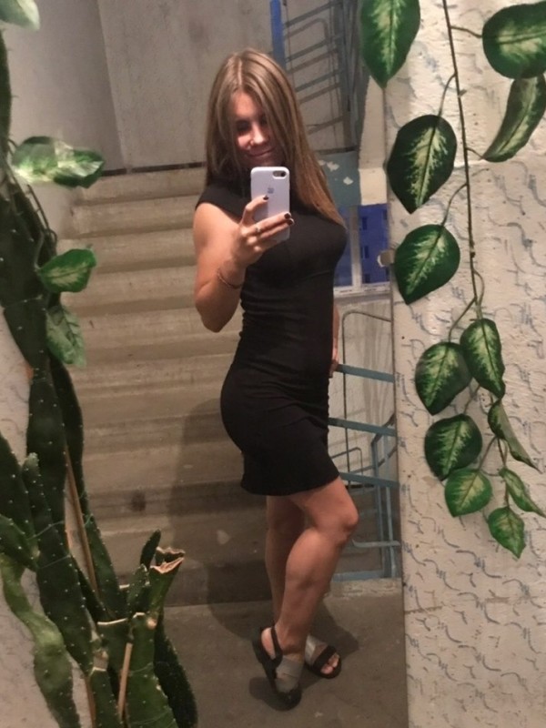 Фая привлекательная девушка из Ватутинок цена от 3500 руб