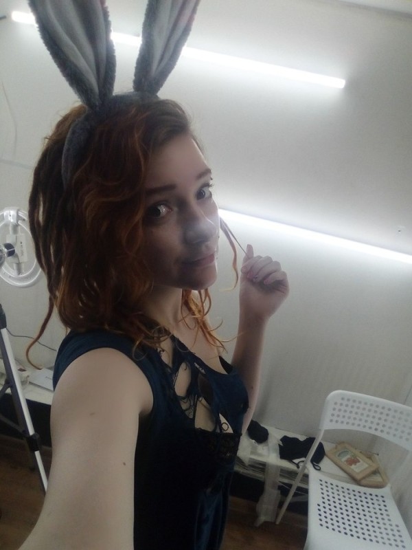 Марианна привлекательная девушка из Ватутинок цена от 3500 руб