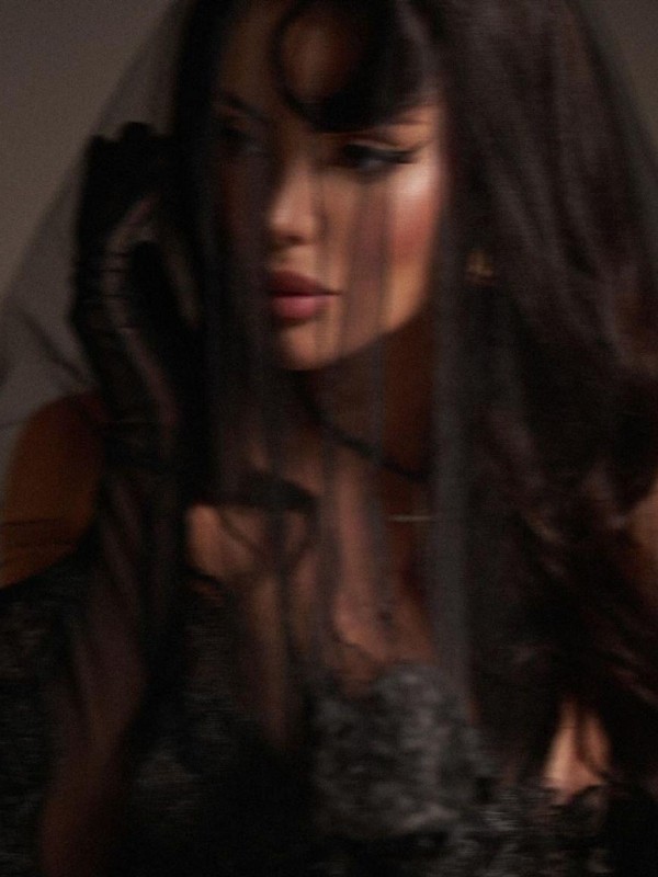 Джулия привлекательная девушка из Ватутинок цена от 4000 руб